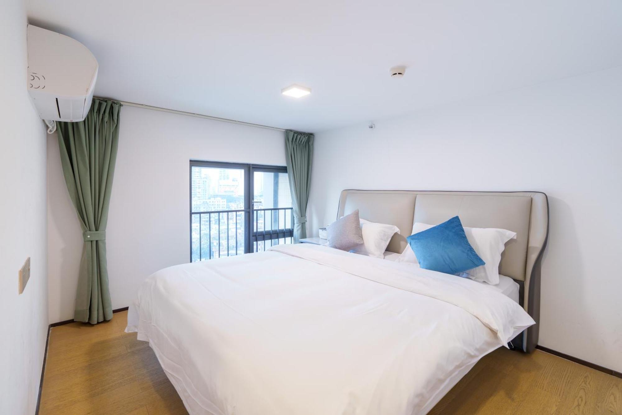 Sunny International Apartment From Beijing Road Guangzhou Eksteriør billede